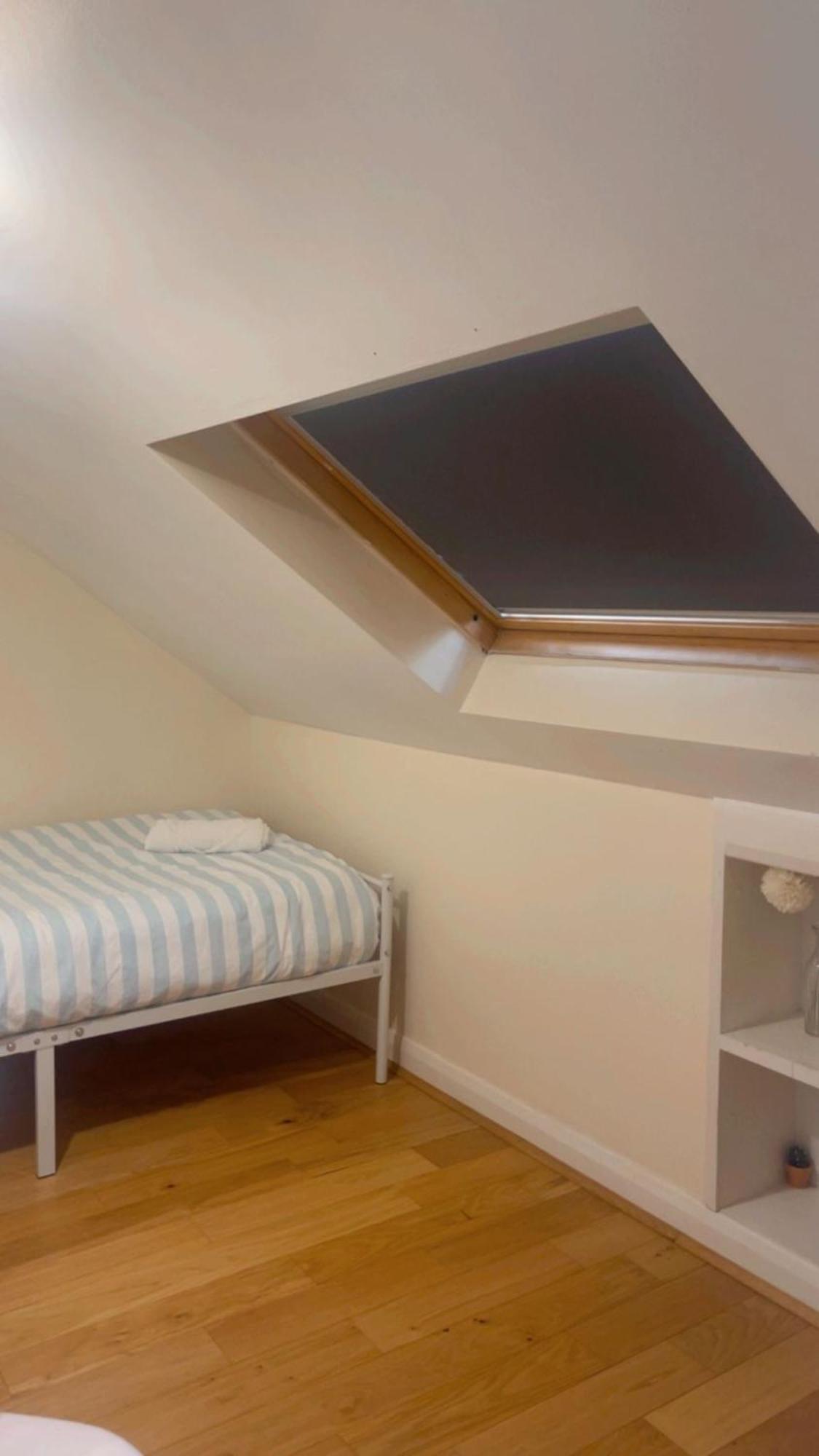 Lily Apartment Whetstone Ngoại thất bức ảnh